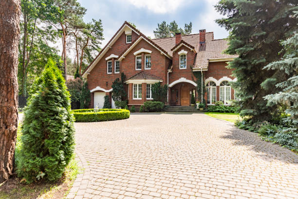 Reasons to Select Us for Your Driveway Paving Requirements in Elmore, AL
