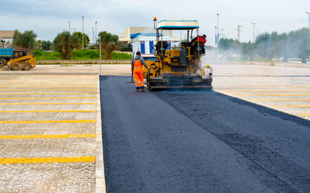 Best Driveway Paving Company  in Elmore, AL
